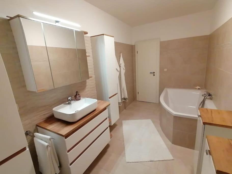 Gemuetliche Ferienwohnung In Neu Kaliss Exterior foto